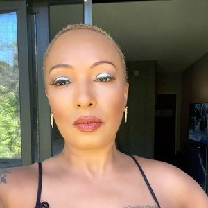 Meet your Posher, Crystal verdell ahmad